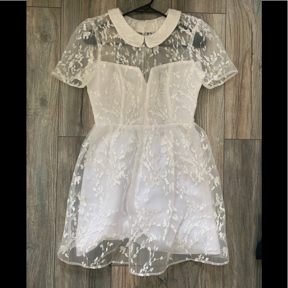 BCBGeneration Cute White Lace Dress